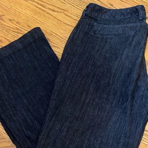 Eddie Bauer Size 18P Curvy Trouser Jeans